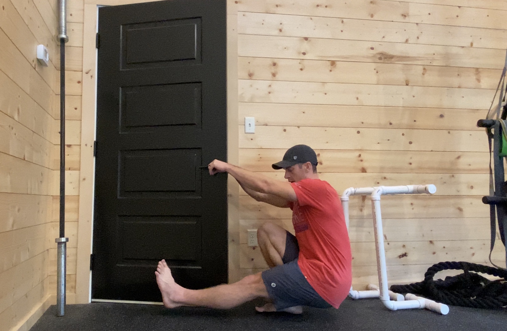 How to Improve Your Single Leg Pistol Squat at Home Using a Door – M ...